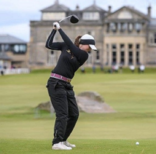 Hand Surgery Clinic sponsors Champion Golfer